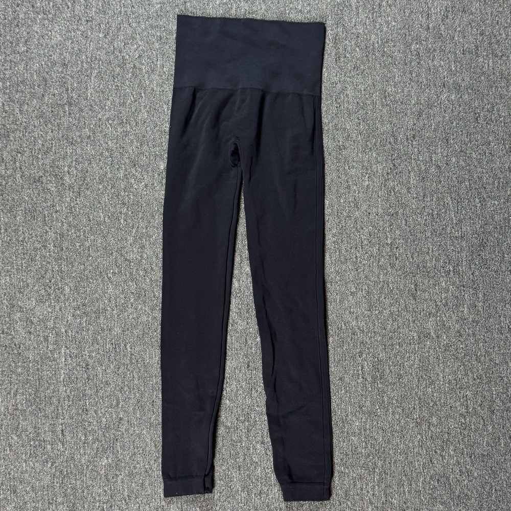 SPANX Seamless Leggings Black‎ Women's Size Small Stretch Activewear High Waist